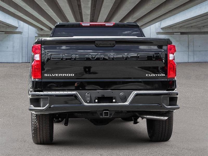 2023
Chevrolet
Silverado 1500